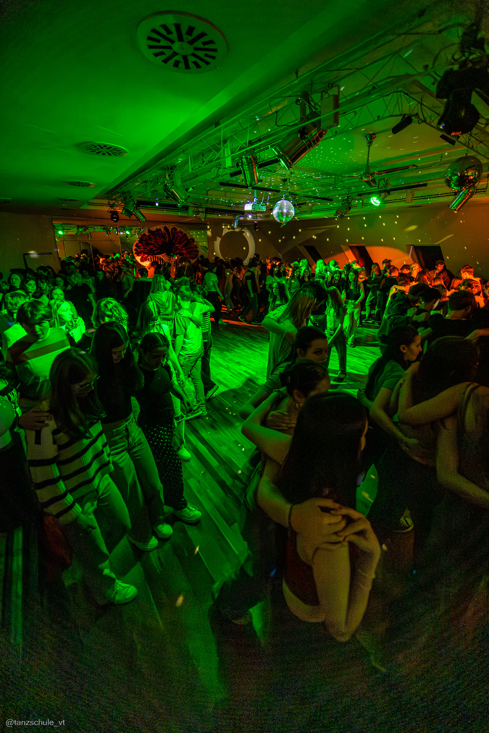 20240420 Huckepack Tanzparty 3412